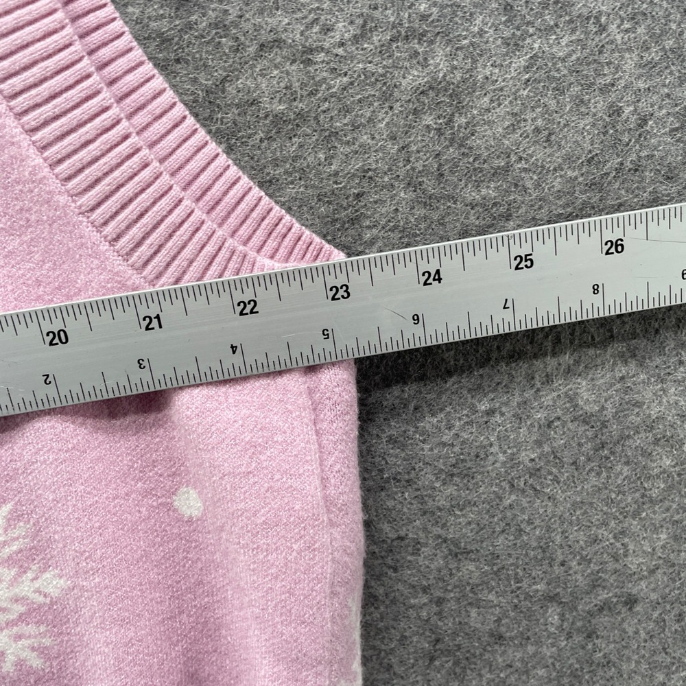 My Violet Teddy Bear‎ Sweater Vest Womens XL/2X Pink Snowflake Presents Button - Picture 8 of 9